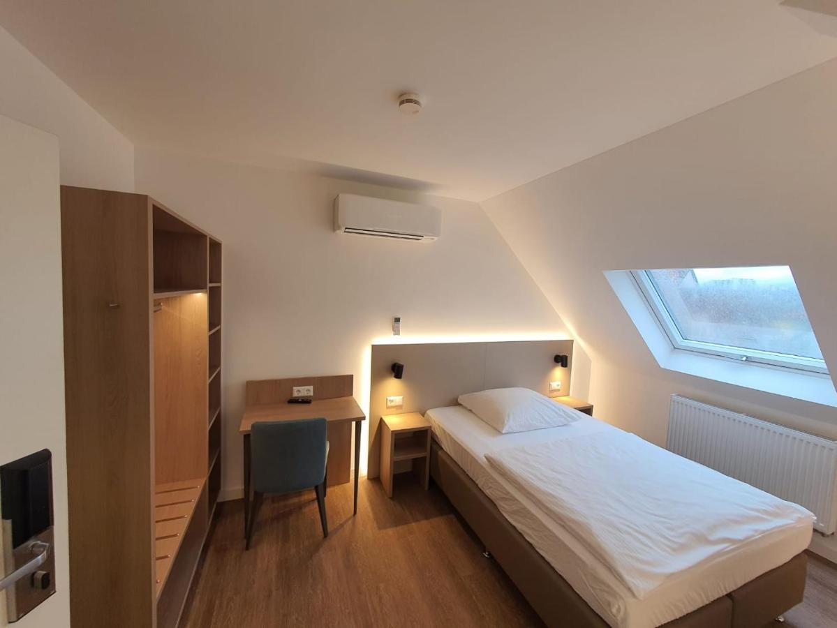 Hotel Zur Traube Moglingen 외부 사진