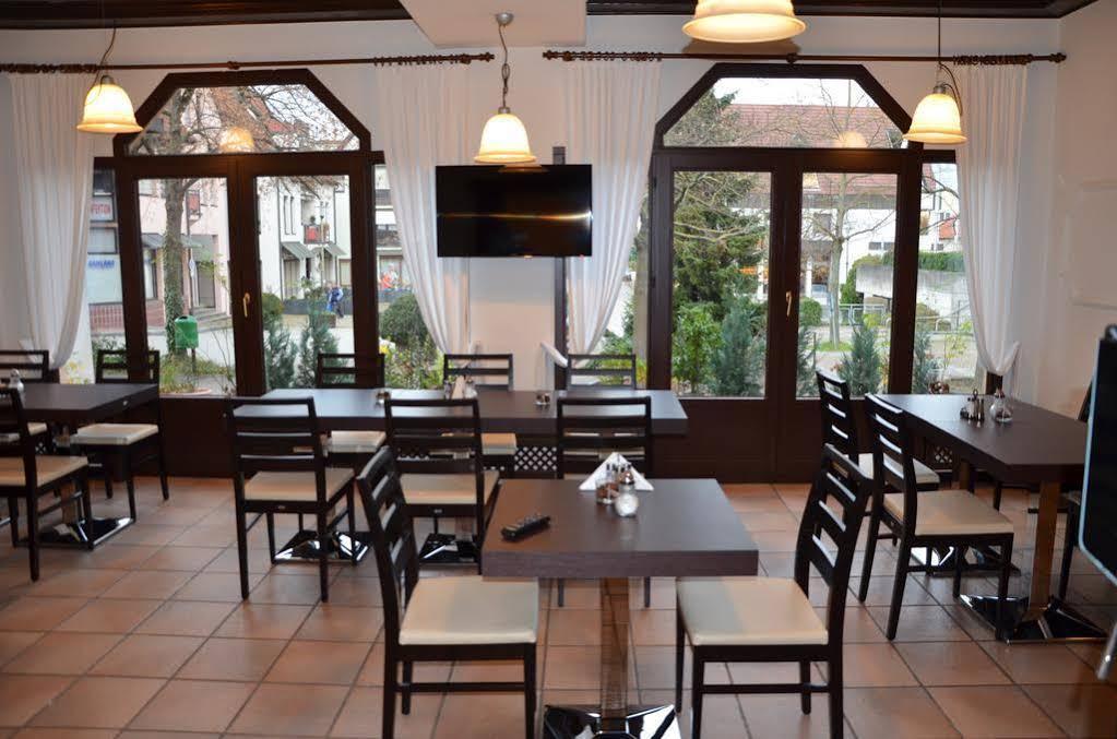 Hotel Zur Traube Moglingen 외부 사진